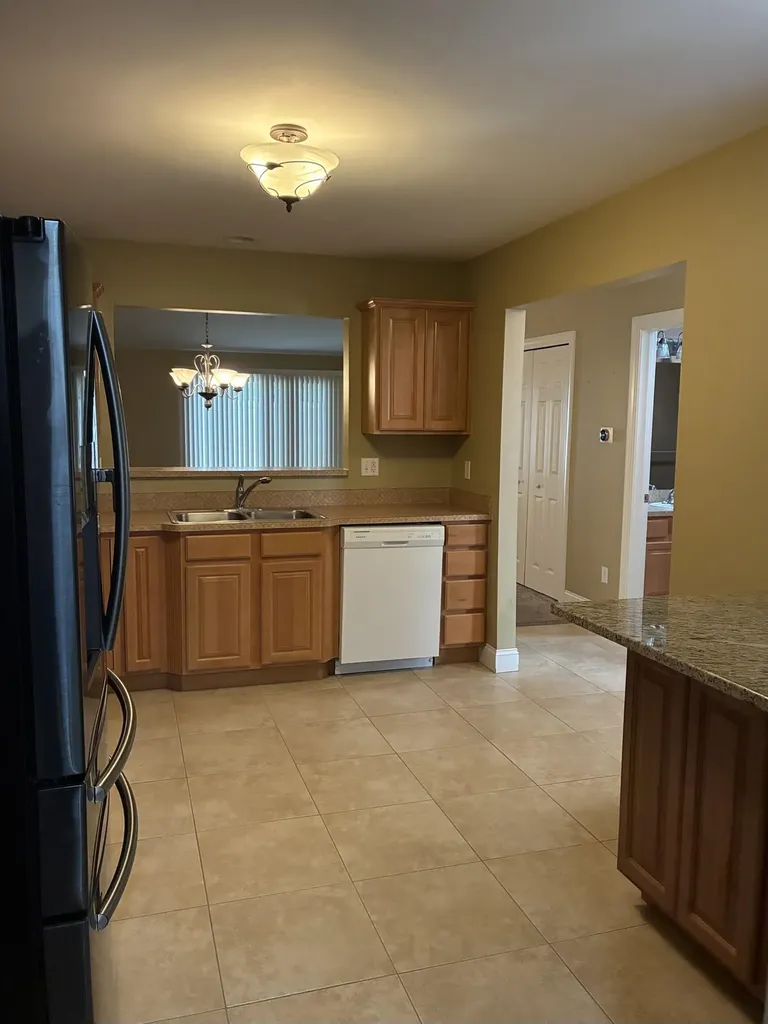 35275 Silver Maple Drive Clinton Charter Township MI 48035
