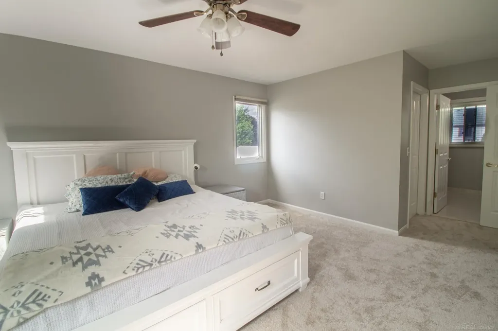 7584 Maple Drive Westland City MI 48185