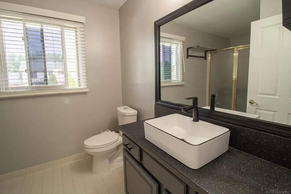 7584 Maple Drive Westland City MI 48185