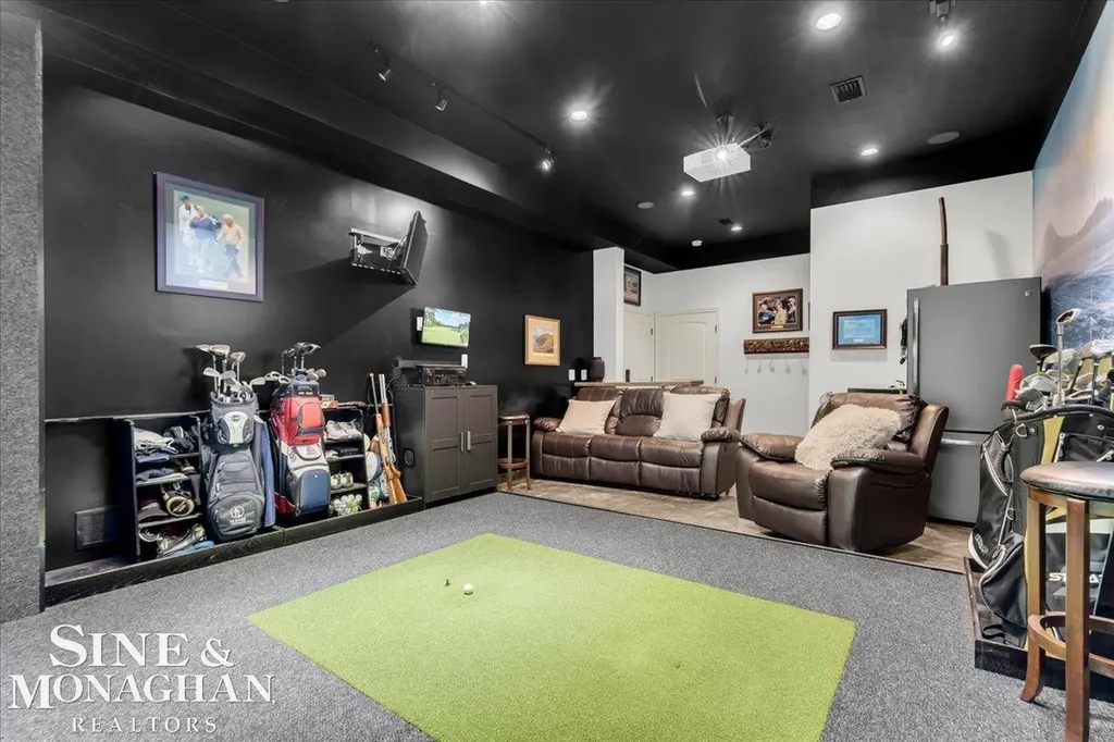 5940 Silver Birch Road Hadley Township MI 48462