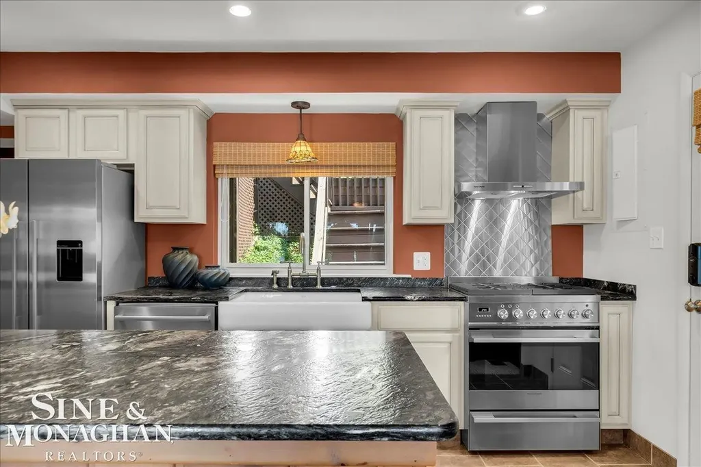 5940 Silver Birch Road Hadley Township MI 48462