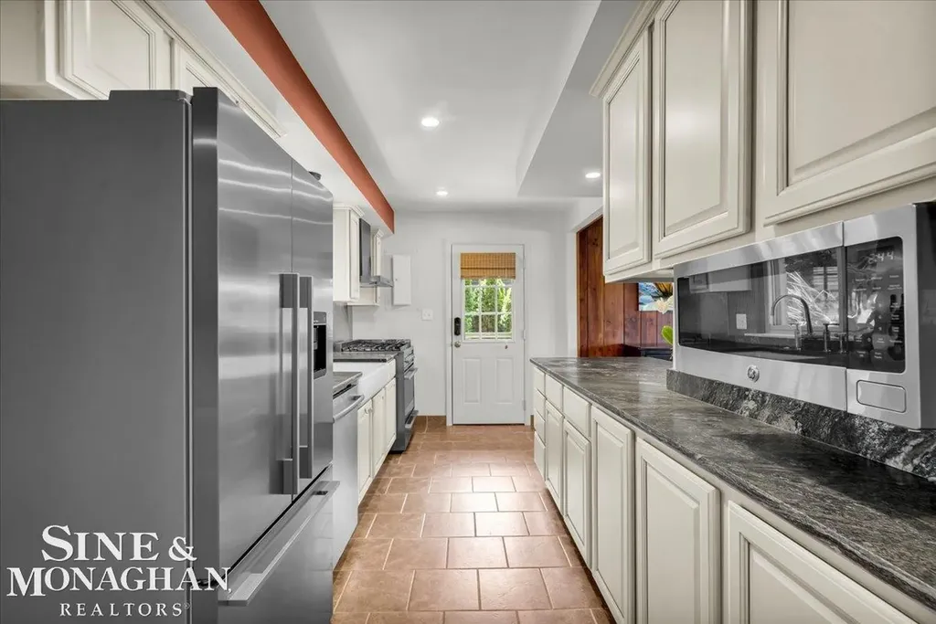 5940 Silver Birch Road Hadley Township MI 48462