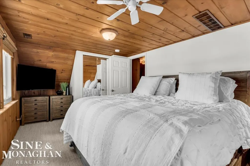 5940 Silver Birch Road Hadley Township MI 48462