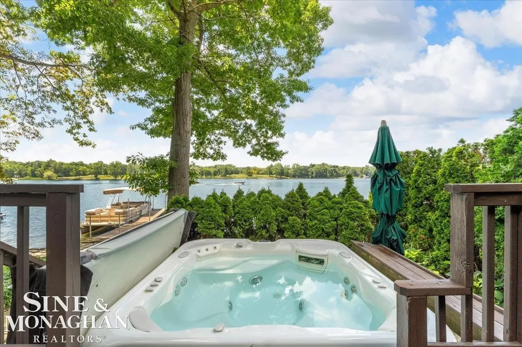 5940 Silver Birch Road Hadley Township MI 48462