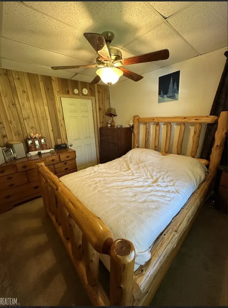 16865 Grace Harbor Road Millersburg Village MI 49759