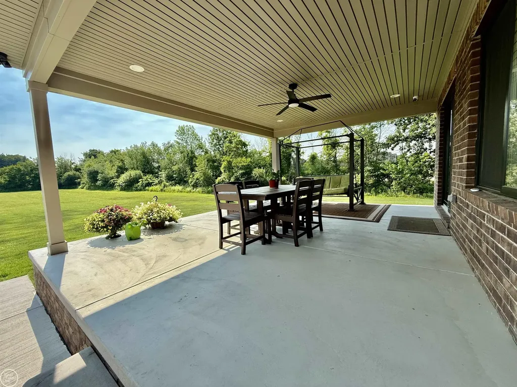 1538 Ashley Lane Berlin Township MI 48002