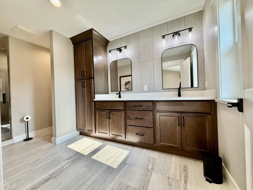 1538 Ashley Lane Berlin Township MI 48002
