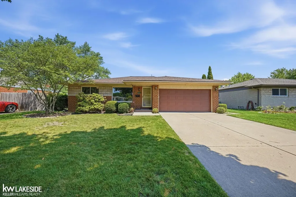 25318 Rubin Road Warren City MI 48089