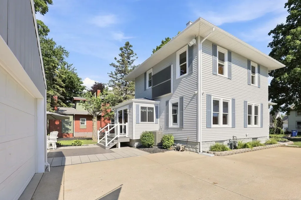 8357 Van Aiken Street Ida Township MI 48140