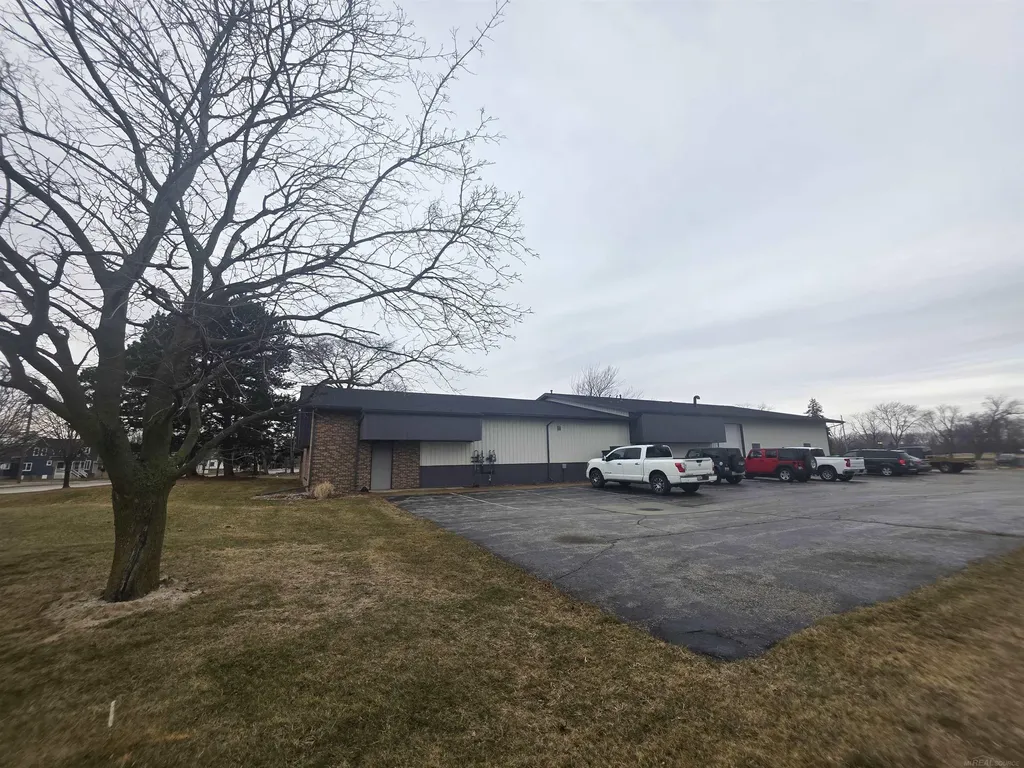 1401 N Johnson Street Bay City City MI 48708