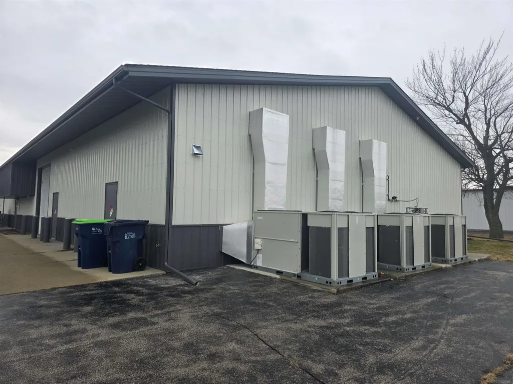 1401 N Johnson Street Bay City City MI 48708