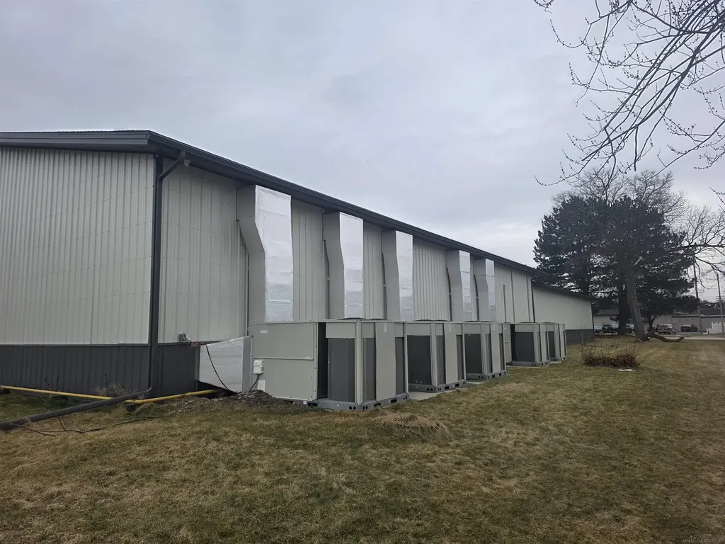 1401 N Johnson Street Bay City City MI 48708