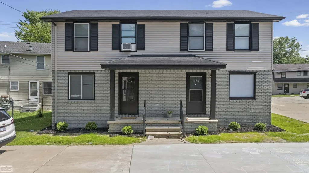 1600 Holland Avenue Port Huron City MI 48060