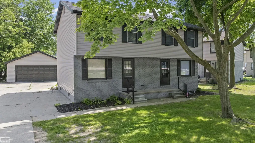 1600 Holland Avenue Port Huron City MI 48060