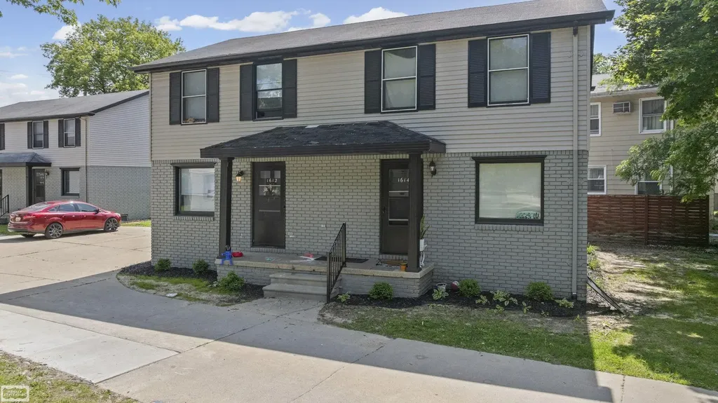 1600 Holland Avenue Port Huron City MI 48060