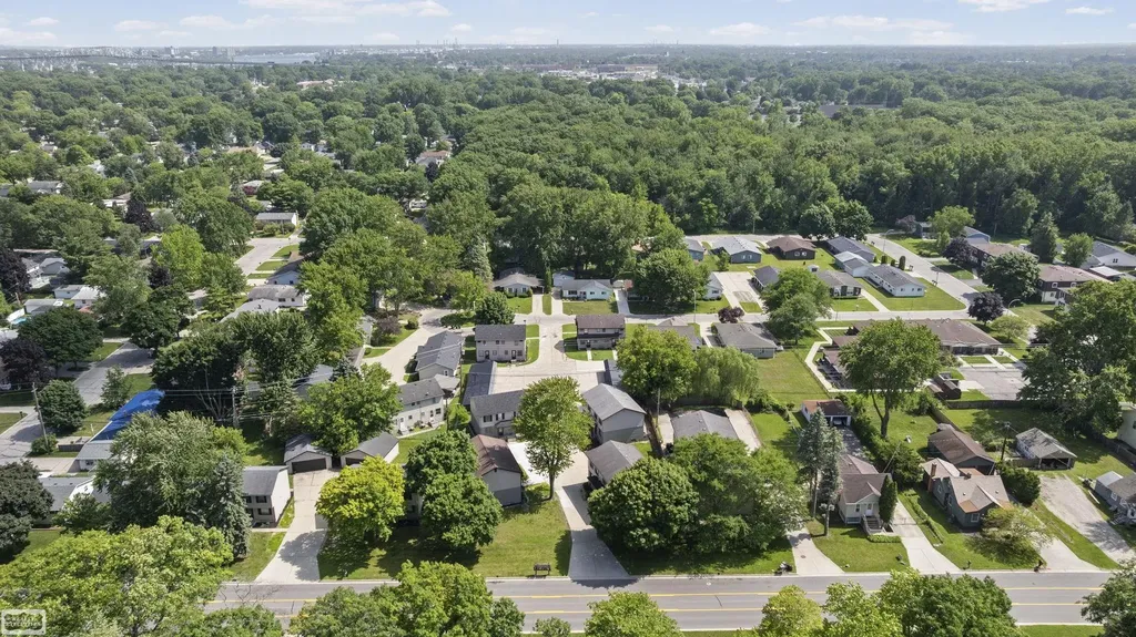 1600 Holland Avenue Port Huron City MI 48060
