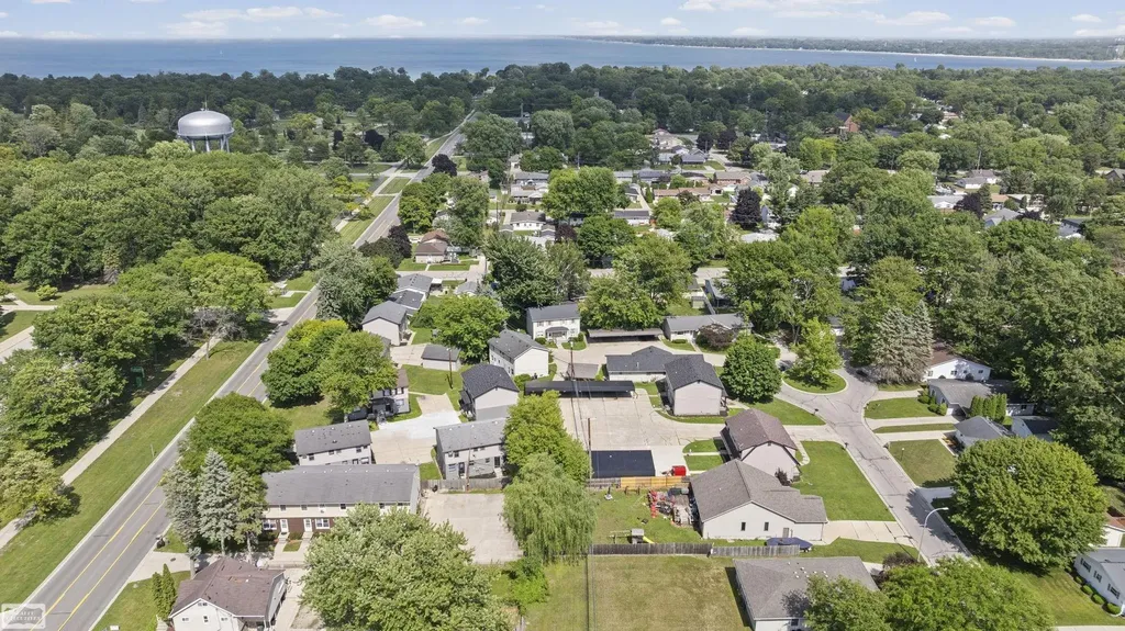 1600 Holland Avenue Port Huron City MI 48060
