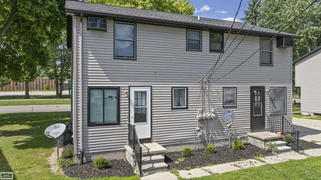 1600 Holland Avenue Port Huron City MI 48060