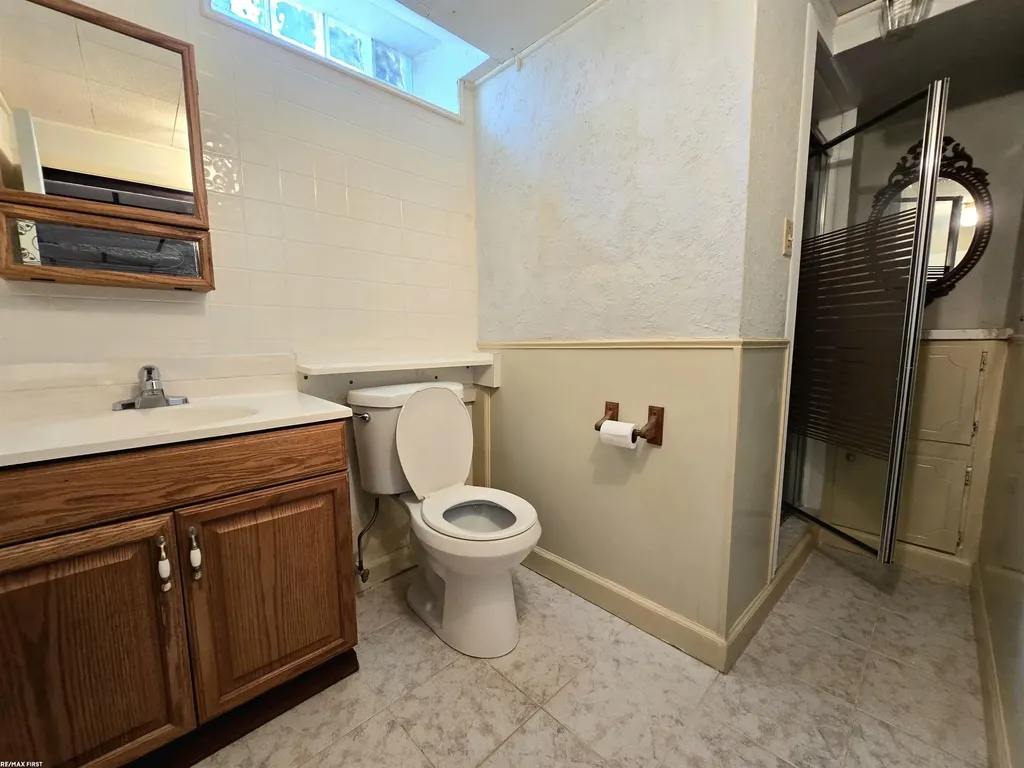 14968 Clemson Drive Sterling Heights City MI 48313
