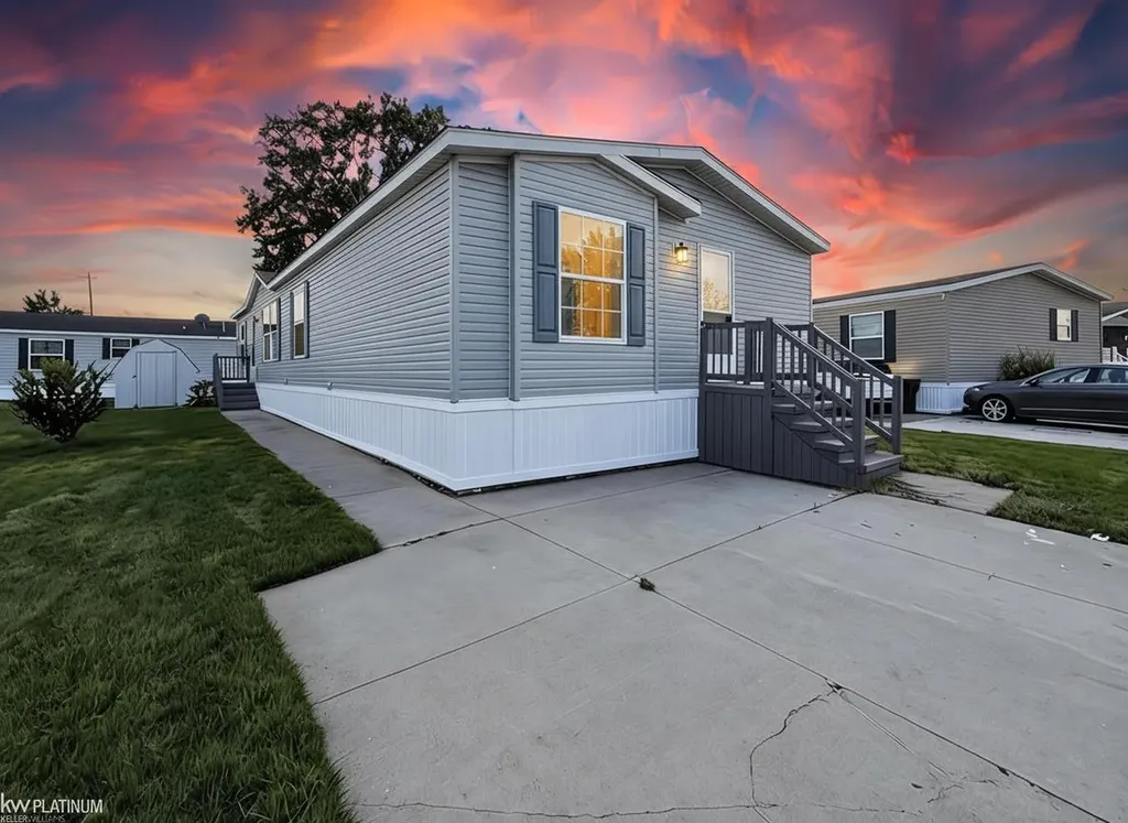 46301 Gabrielle Drive Macomb Township MI 48044