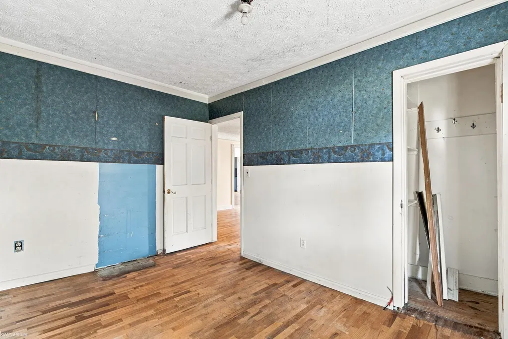 6098 Burtch Road Grant Township MI 48032