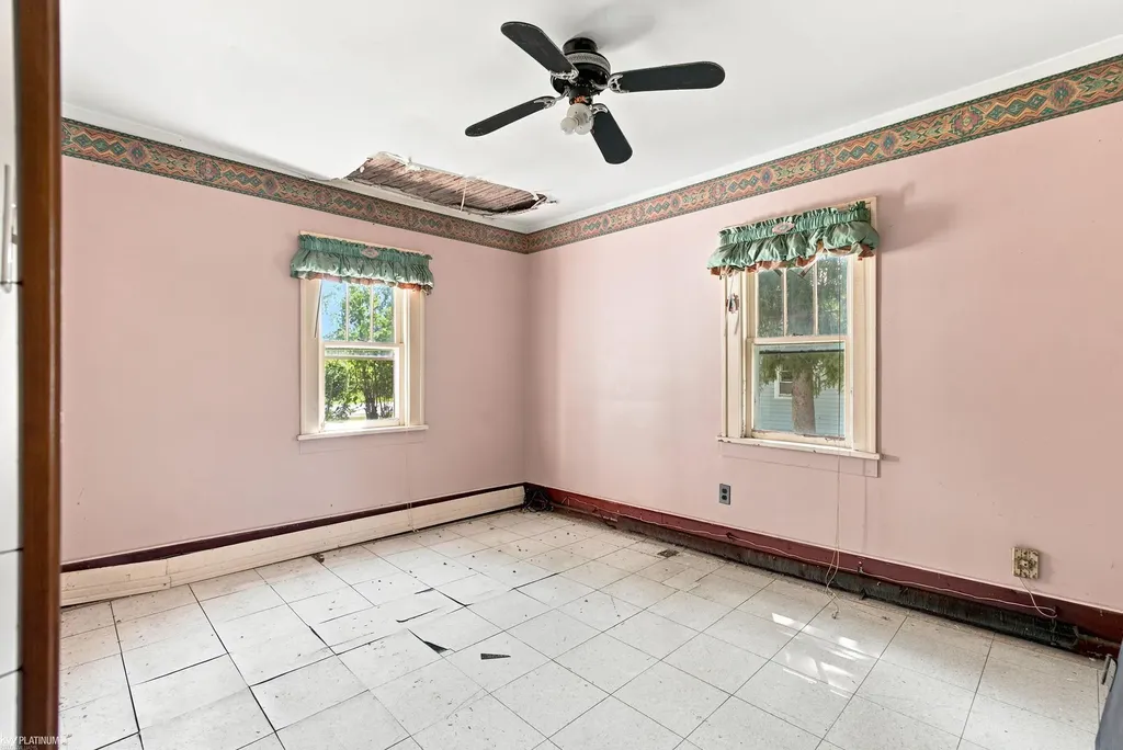 6098 Burtch Road Grant Township MI 48032