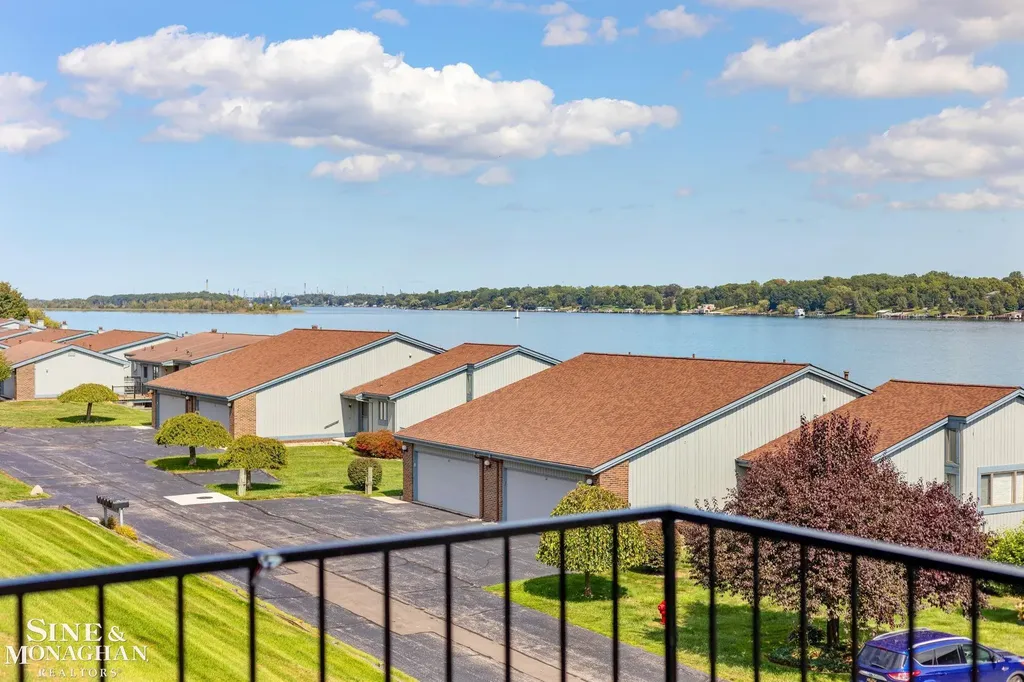 1715 River #76 Road St. Clair Township MI 48079