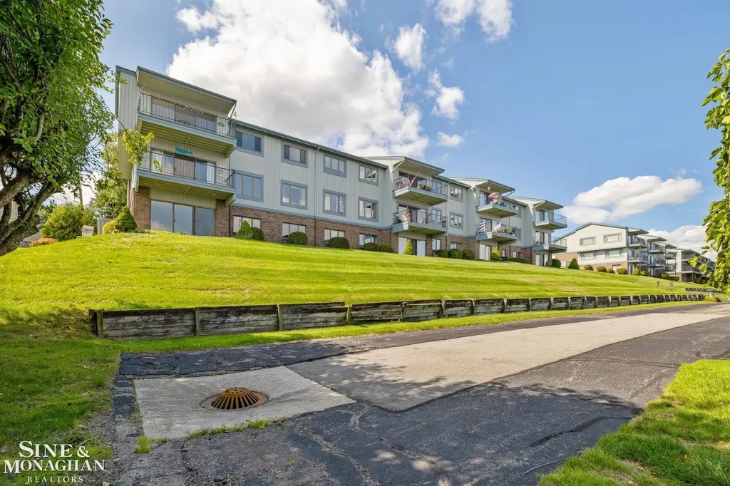 1715 River #76 Road St. Clair Township MI 48079