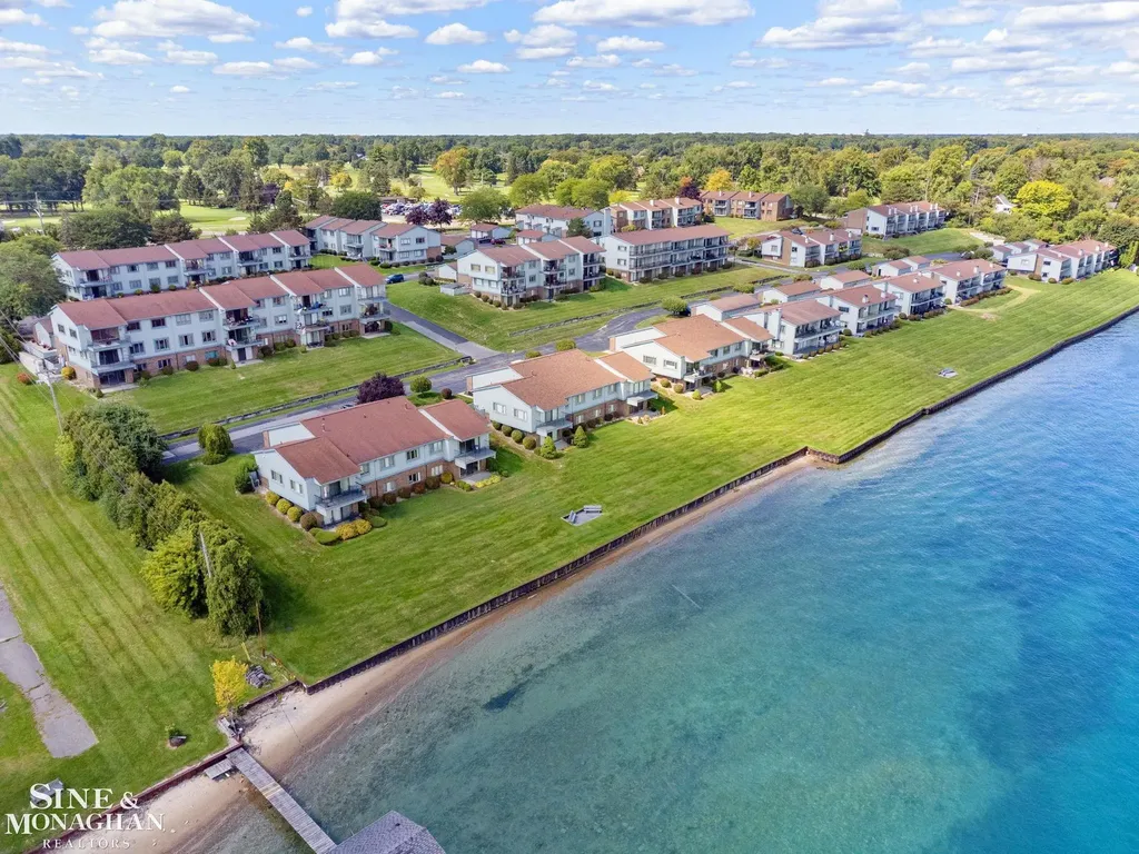 1715 River #76 Road St. Clair Township MI 48079