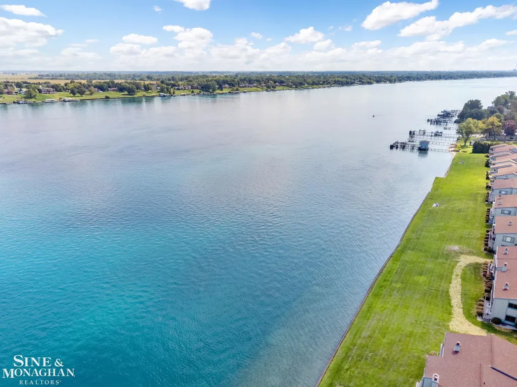 1715 River #76 Road St. Clair Township MI 48079