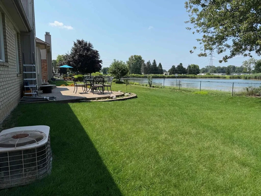 47177 Pamela Drive Macomb Township MI 48044