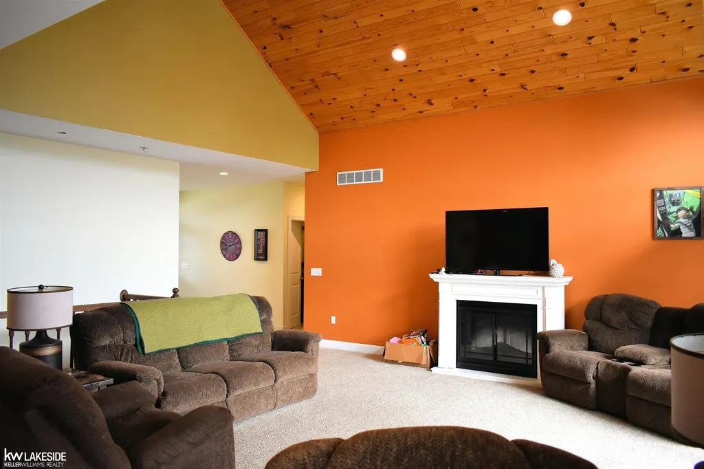 4378 Iroquois Drive Caseville Township MI 48755