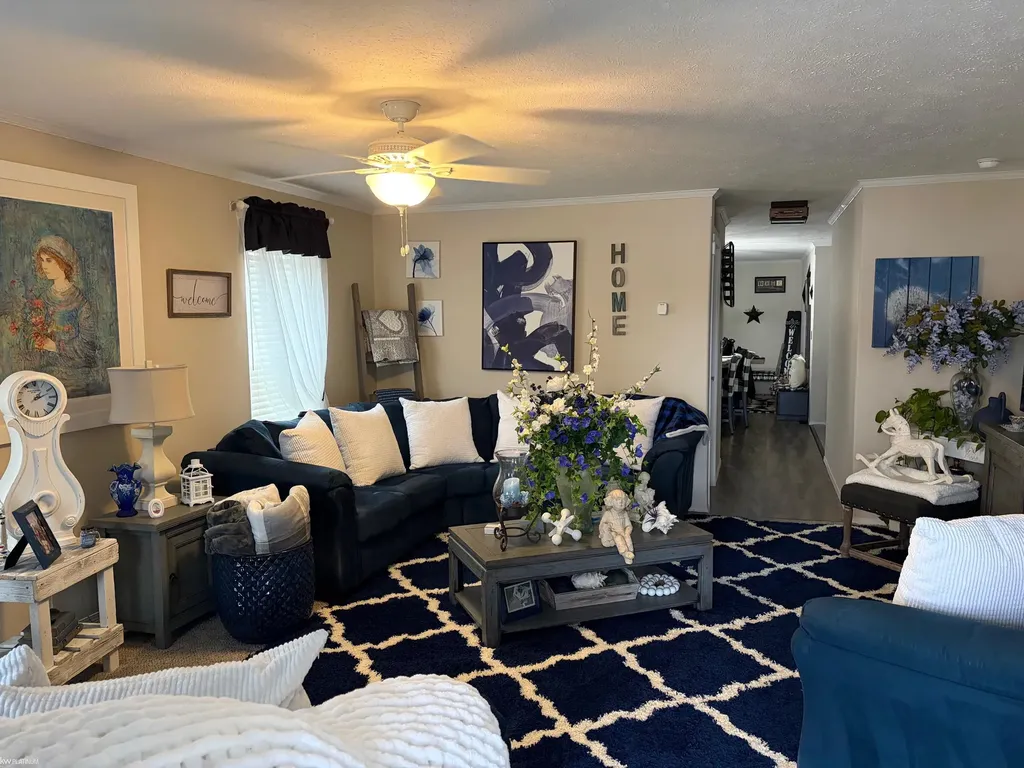 369 Red Pine Drive Genesee Charter Township MI 48506