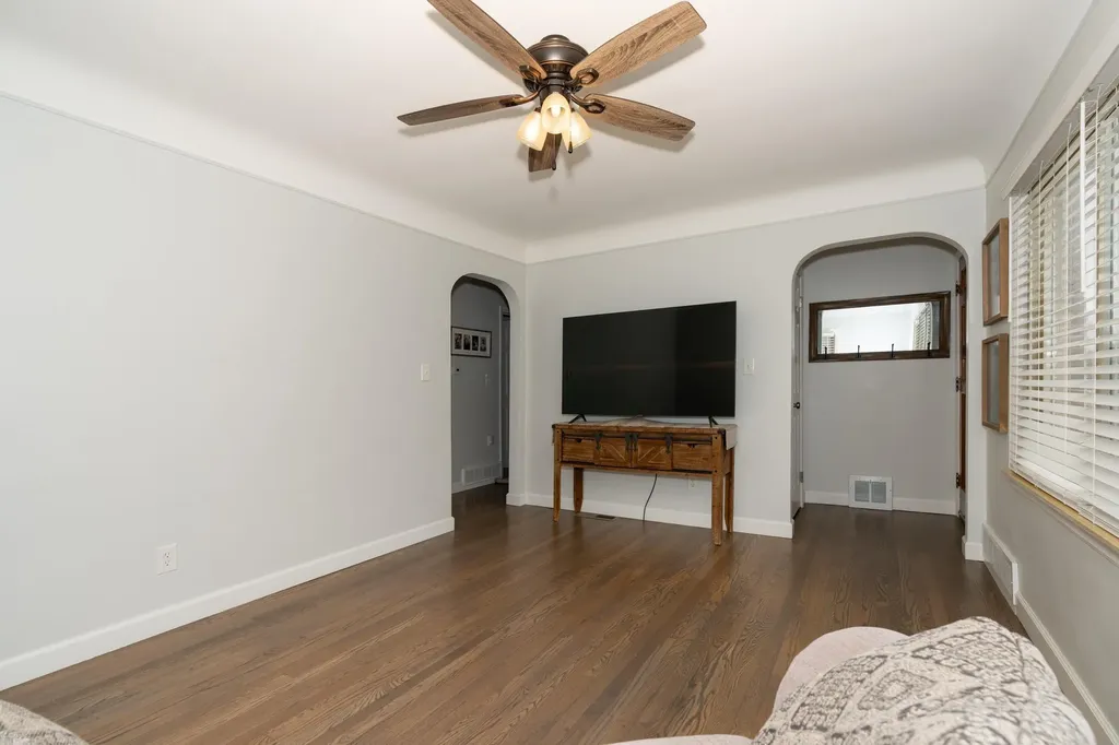 16605 Rosemary Street Fraser City MI 48026