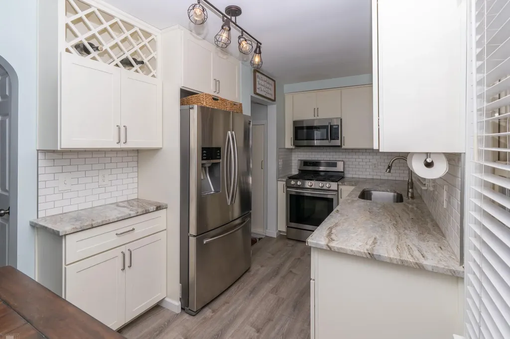 16605 Rosemary Street Fraser City MI 48026