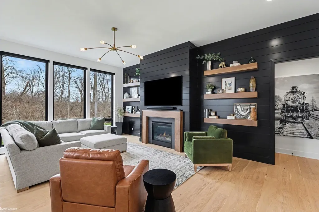 66507 Meadowlands Court Washington Township MI 48095