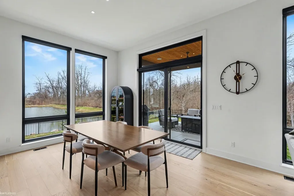 66507 Meadowlands Court Washington Township MI 48095