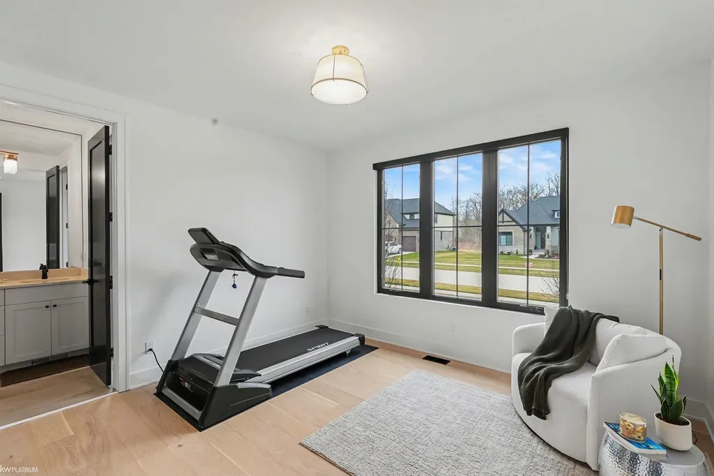 66507 Meadowlands Court Washington Township MI 48095