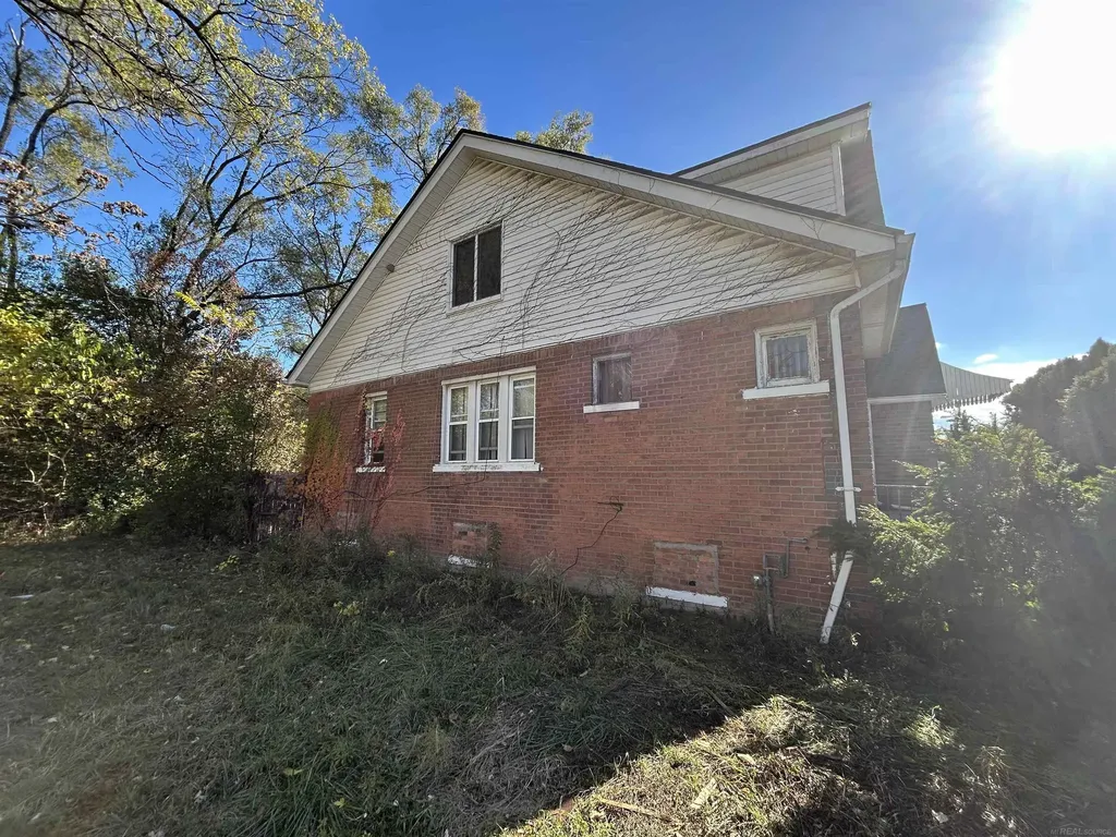 18866 Hull Street Detroit City MI 48203