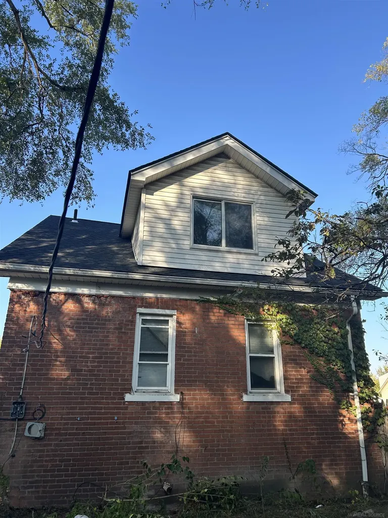 18866 Hull Street Detroit City MI 48203