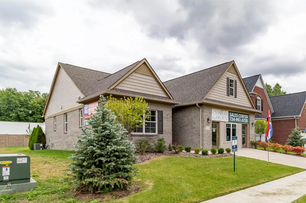 11781 Partridge Drive Taylor City MI 48180