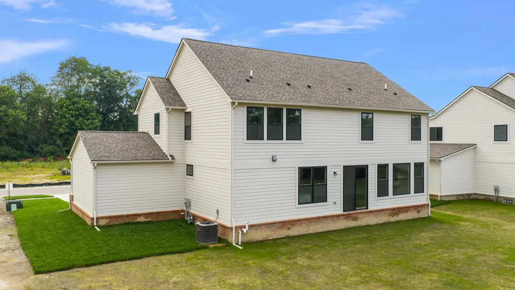 3308 Waldon Ridge Street Orion Charter Township MI 48359