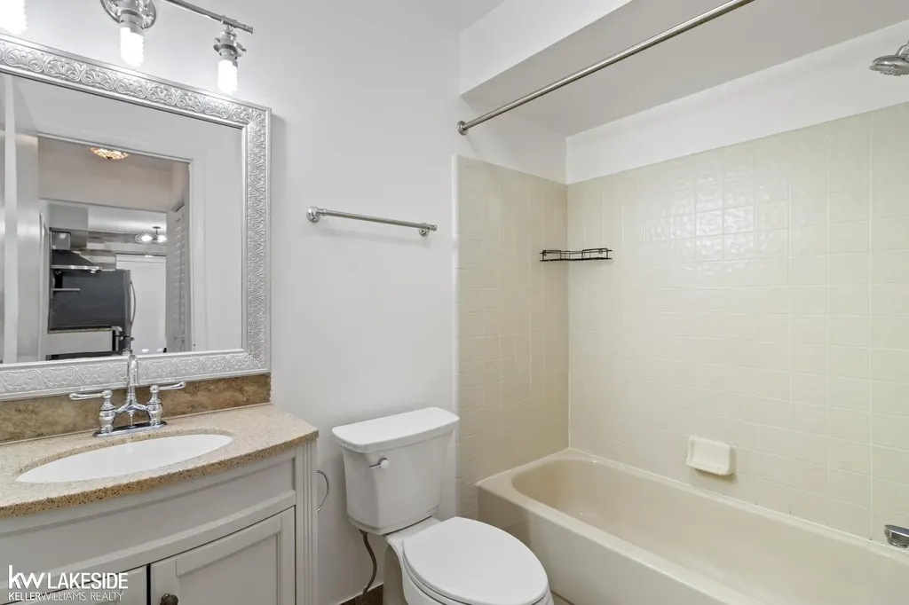 43244 Mound Road Sterling Heights City MI 48314