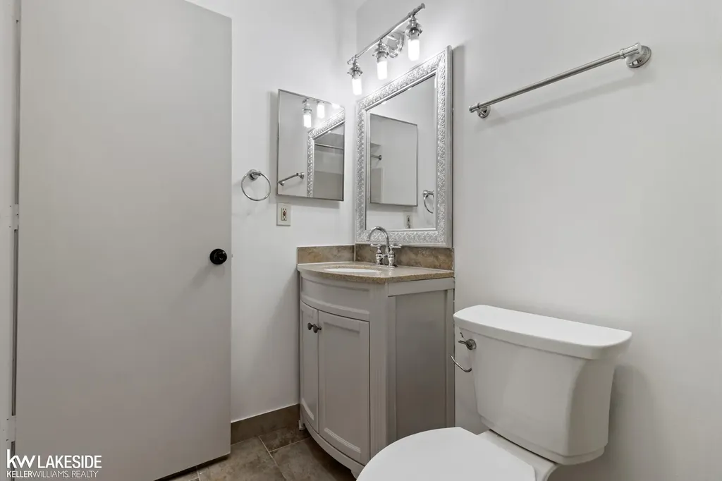 43244 Mound Road Sterling Heights City MI 48314