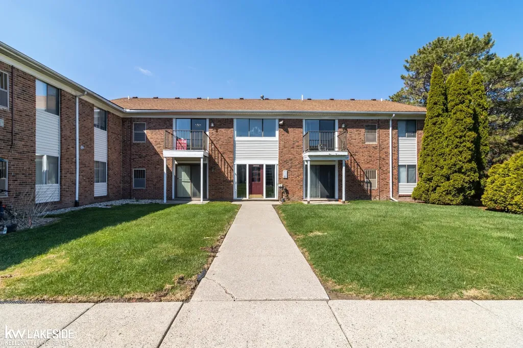 43244 Mound Road Sterling Heights City MI 48314