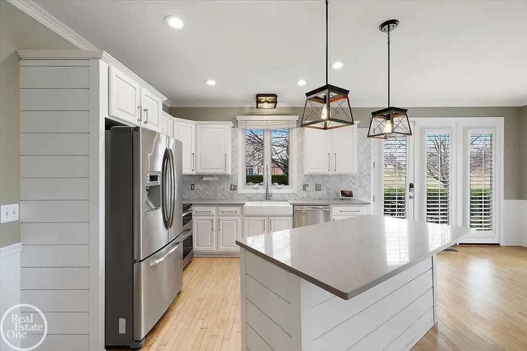 59807 Glacier Ridge N. Drive Washington Township MI 48094