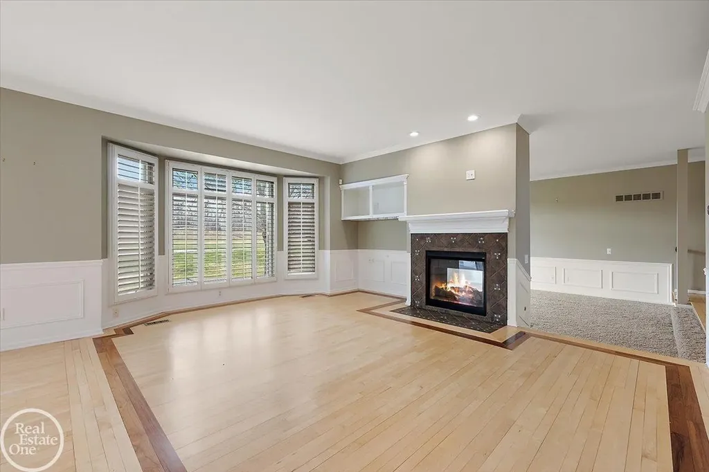 59807 Glacier Ridge N. Drive Washington Township MI 48094