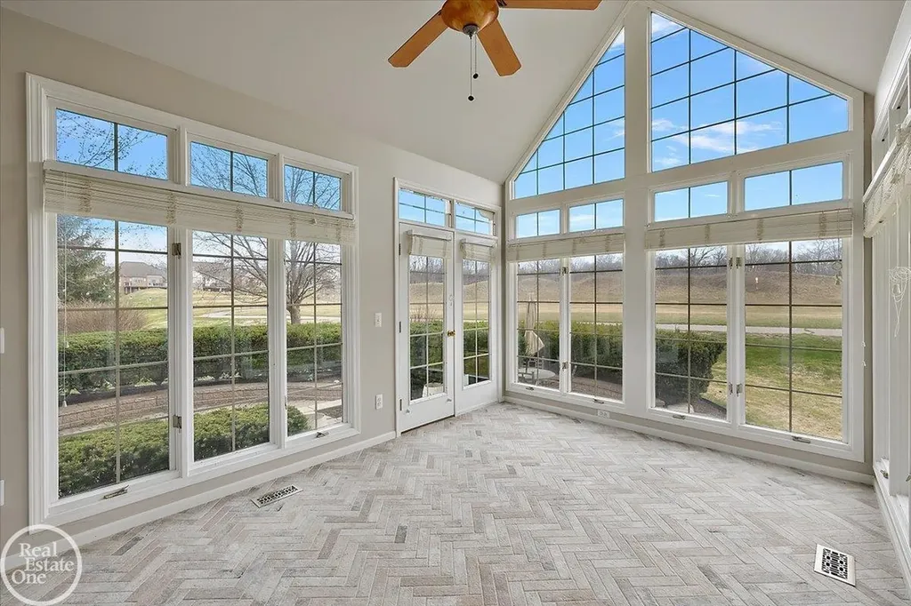 59807 Glacier Ridge N. Drive Washington Township MI 48094