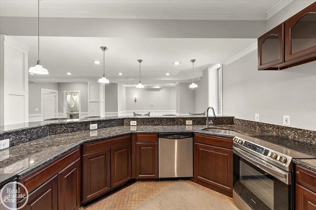 59807 Glacier Ridge N. Drive Washington Township MI 48094
