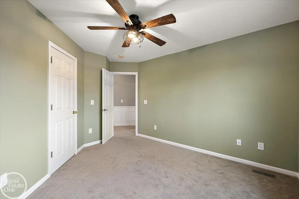 59807 Glacier Ridge N. Drive Washington Township MI 48094